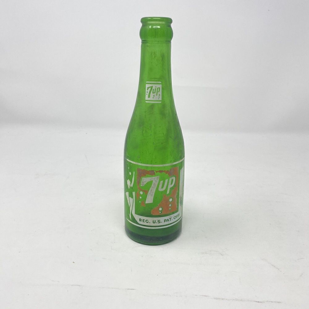 Vintage 7up Acl Soda glass‎ Bottle 8 BUBBLES Lady Louisville Kentucky